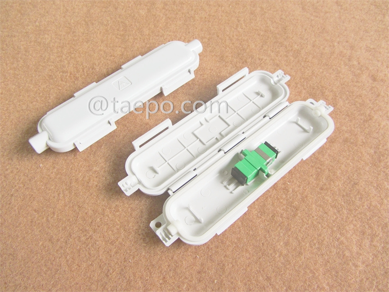 Caja de empalme para cable de bajada, exterior, 160x47x17mm, SC, 1 entrada 1 salida, sin adaptador