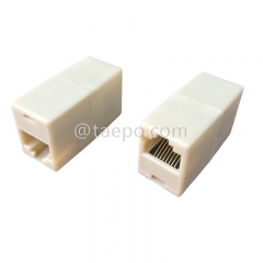 Acoplador en línea RJ45 a RJ45 UTP 8P8C CAT5E de 180 grados