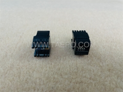 Conector Keystone de red CAT5E UTP 8P8C de 180 grados