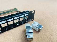 Panel de conexión blindado STP CAT5E RJ45 de 19 pulgadas, 1U, 24 puertos con administrador de cables