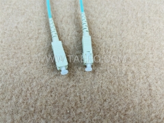 Cable de conexión de fibra óptica multimodo OM3 simplex SC UPC de 3 mm, 50/125 um