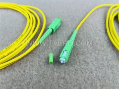 Cable de conexión de fibra óptica monomodo 9/125 um OS1 simplex SC APC de 3 mm