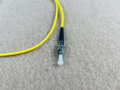 Cable de conexión de fibra óptica monomodo 9/125 um OS1 SM ST UPC