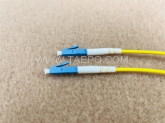 monomodo LC / UPC cable de conexión de 2 mm 3 mm 0,9 mm de fibra óptica