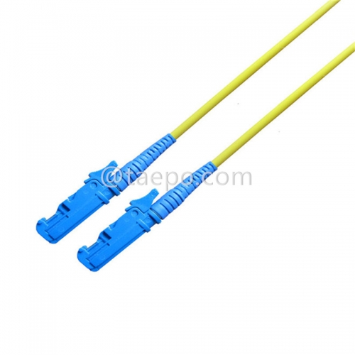 Cable de conexión de fibra óptica monomodo 9/125 um OS1 Simplex E2000 UPC