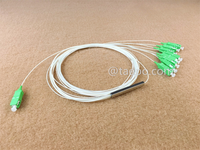 Splitter de fibra óptica, PLC, tubo de acero, G657A, 1x8, tubo suelto de 0.9mm, 1m, con SC/APC