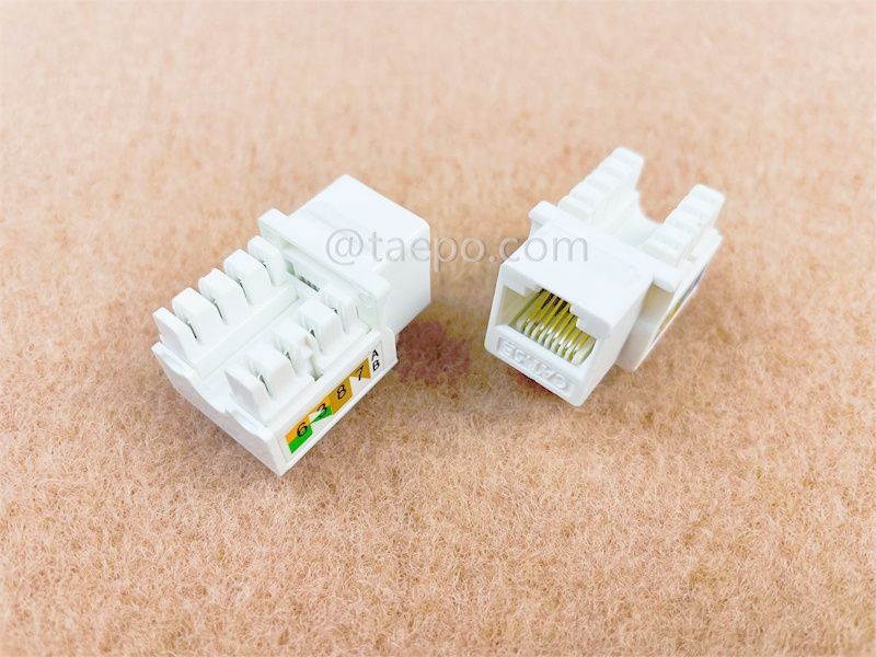 Jack Keystone, CAT5E, UTP, 8P8C, 90 grados, estilo AP