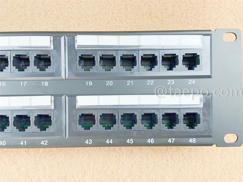Panel de conexión de 48 puertos, CAT6, RJ45, UTP, 19