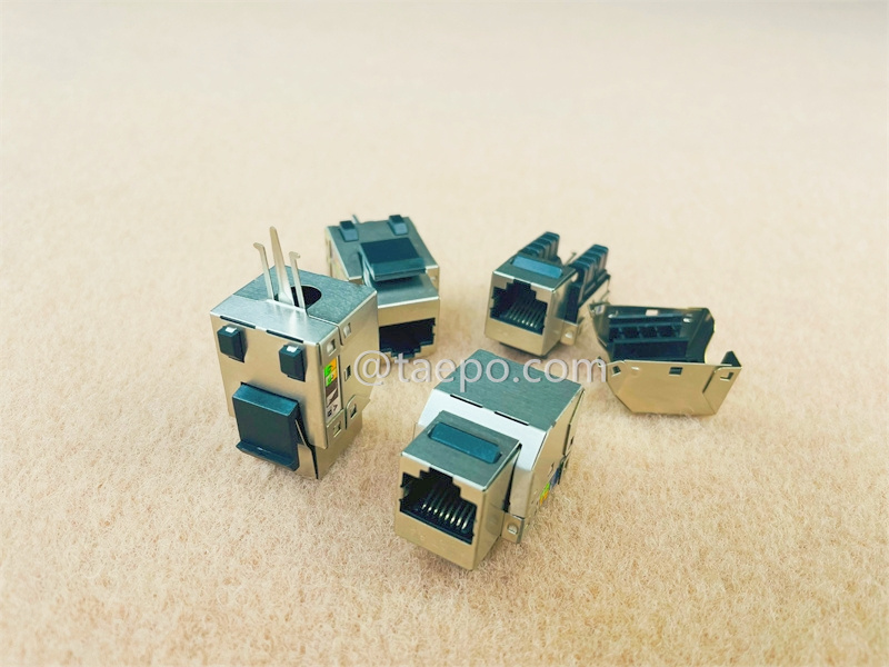 Conector Keystone, CAT5E, STP, 8P8C, 90 grados, estilo AP