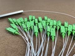 Divisor de fibra óptica, PLC, tubo de acero, G657A, 1x32, tubo suelto de 0,9 mm, 1 m, con conector SC/APC
