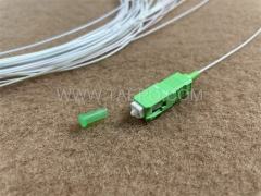 Divisor de fibra óptica, PLC, tubo de acero, G657A, 1x32, tubo suelto de 0,9 mm, 1 m, con conector SC/APC
